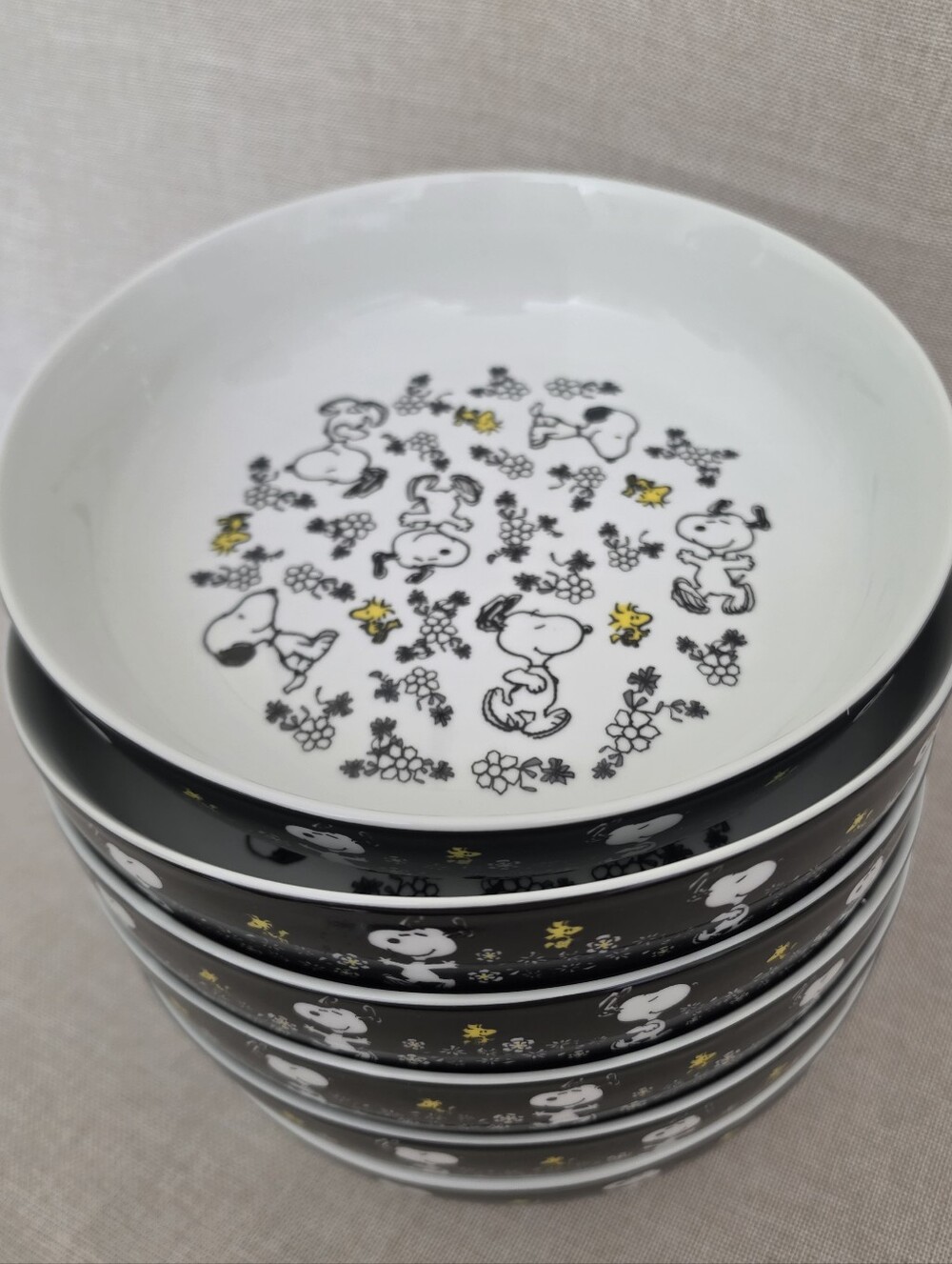 Snoopy Floral Ceramic Bowl - Black, White & Yellow Set of 6